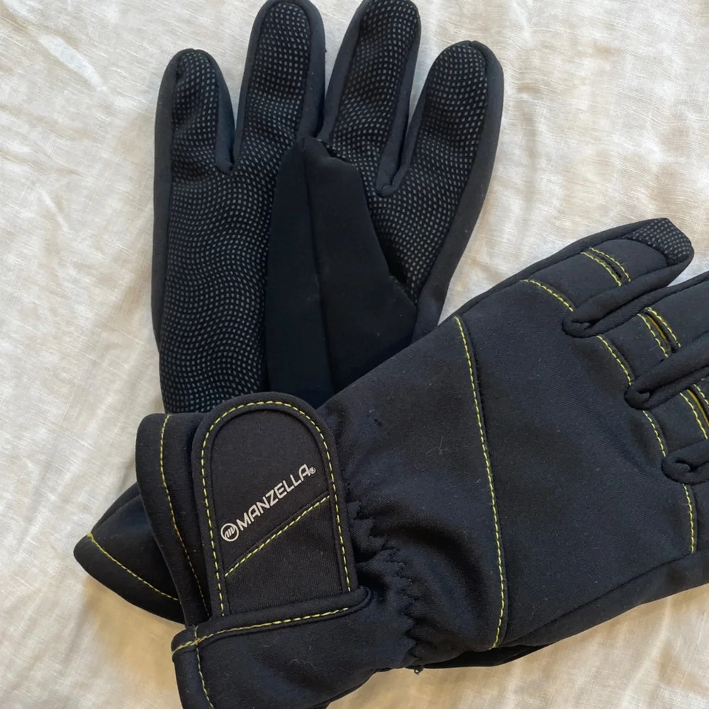 Manzella Ski/Snowboard Winter Gloves Sz Youth Medium
